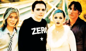 Band members in The Smashing Pumpkins in the Mellon Collie and The Infinite Sadness era.